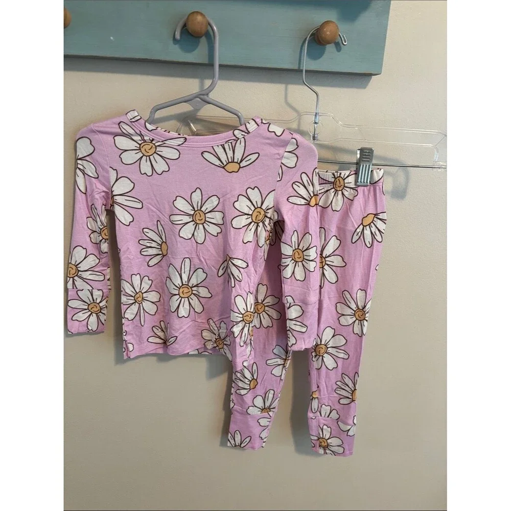 NEW Posh Peanut Daisy bamboo pajama set size 18-24 months